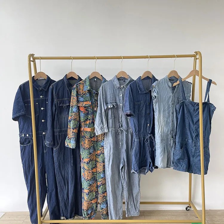 なぜ中古の服を買うのか、そして中古の買い物の利点は何ですか？